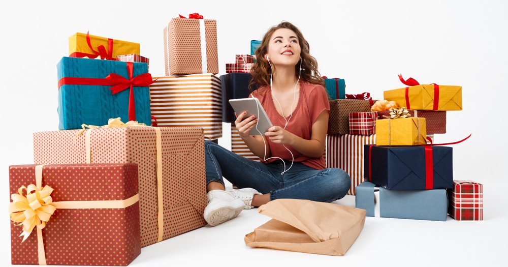 10 Best Thoughtful Tech Gifts and Gadgets for Women