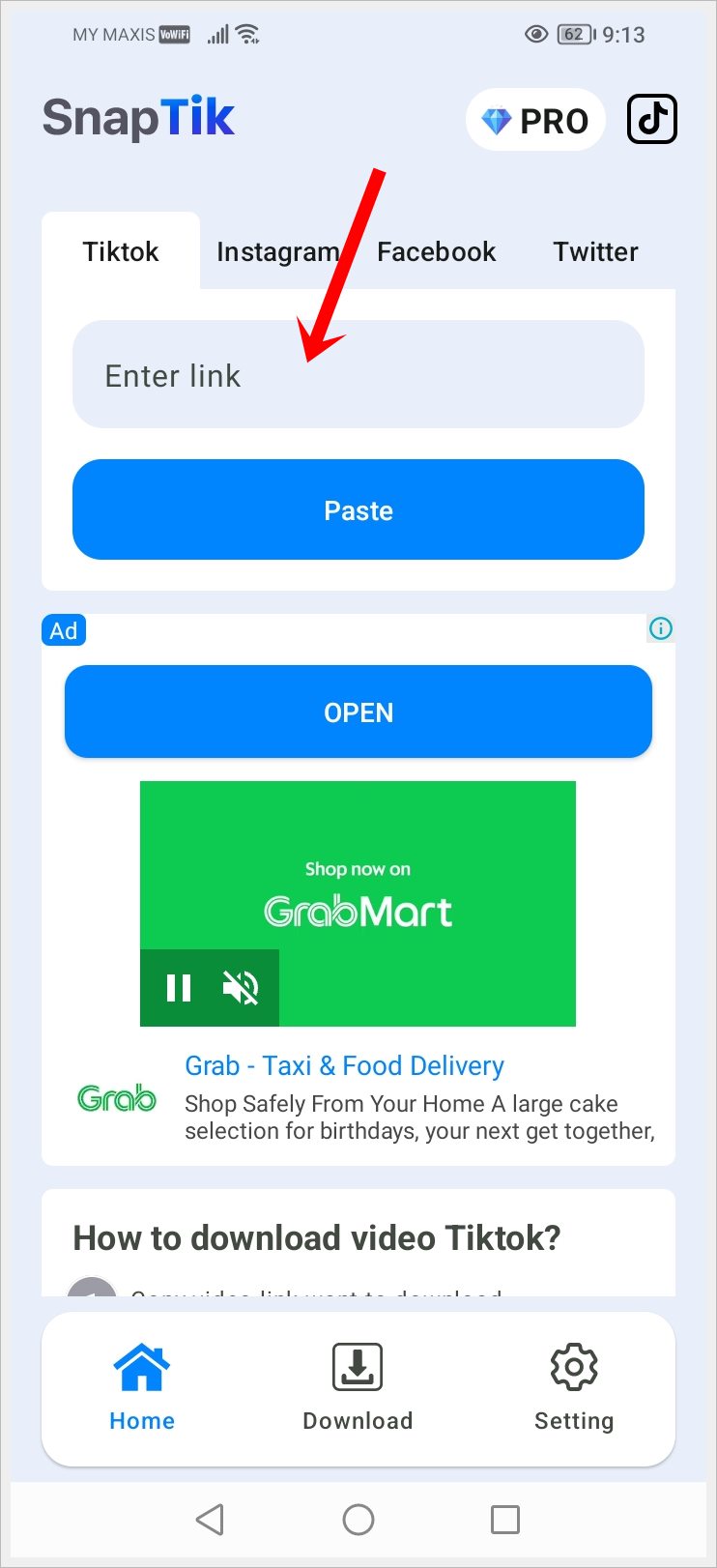 This image shows the SnapTik app. The TikTok tab has been selected and the 