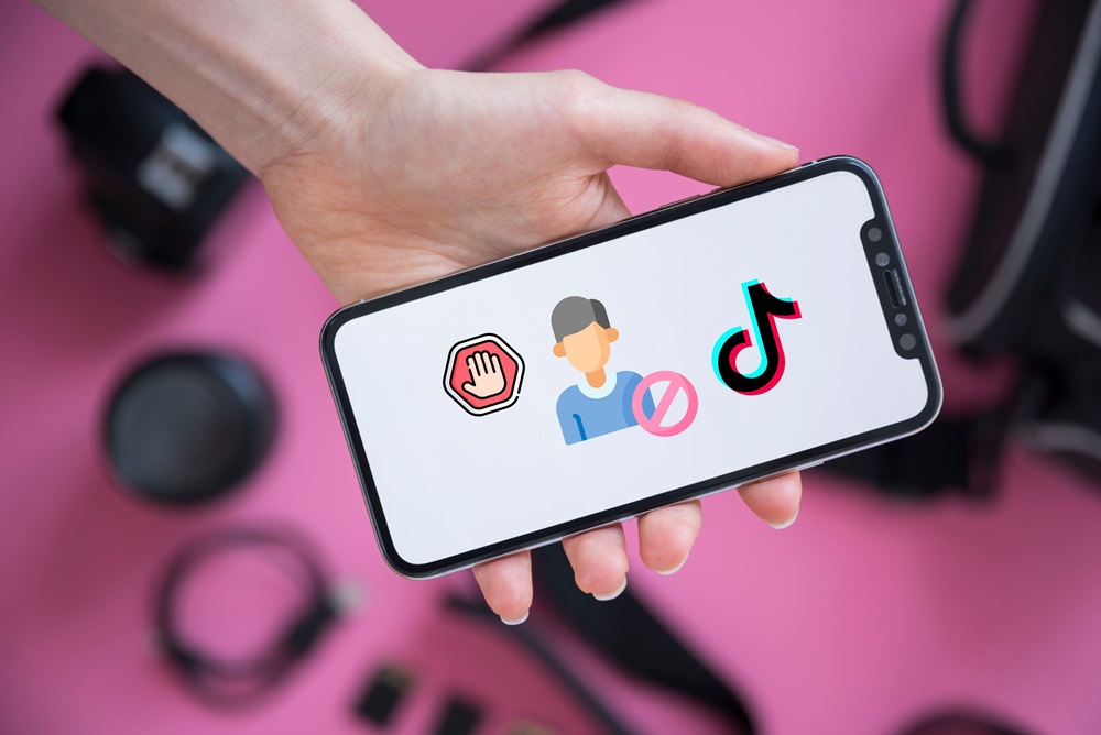How to Block Someone on TikTok [Mobile and Desktop]