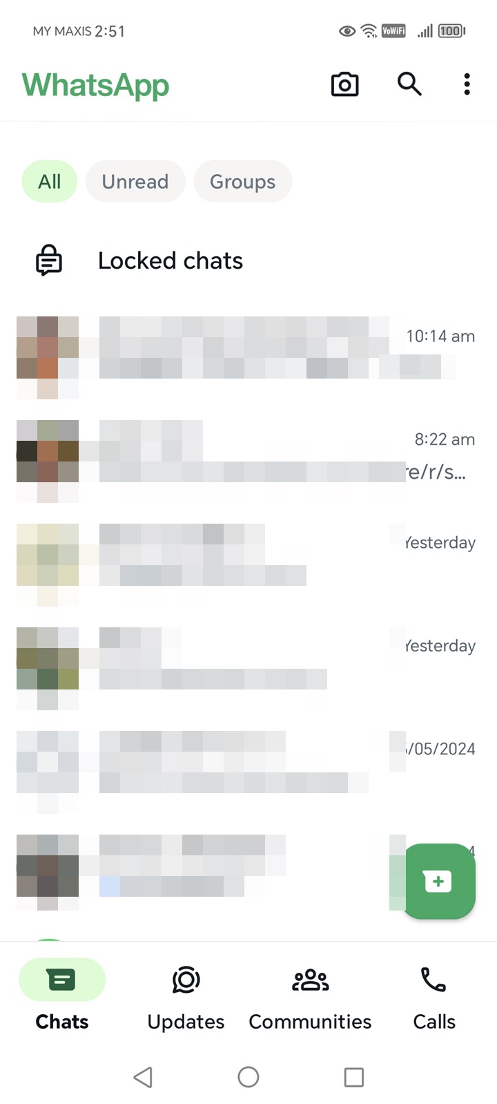Screenshot of the WhatsApp main chats screen on an Android phone.