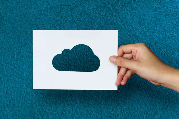 Challenges in Cloud Computing: Navigating the Top 12 Hurdles