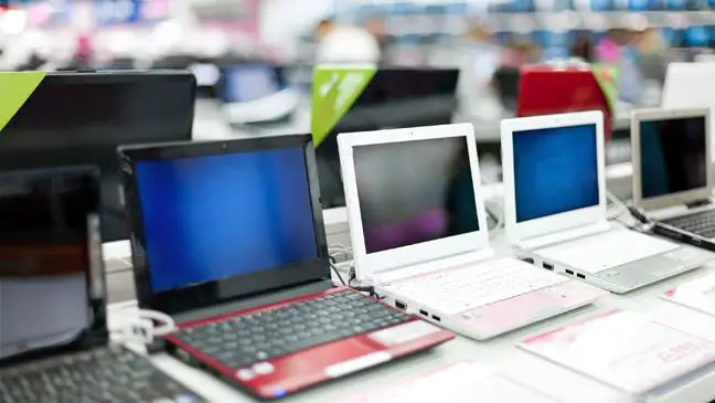 How A Smart Shopper Finds The Right Laptop