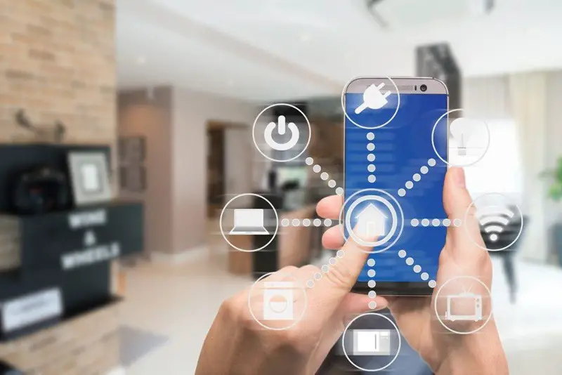 What You Should Know Before Setting Up Your Smart Home