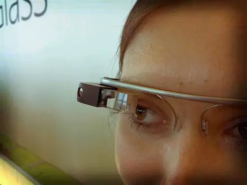 Is Using Google Glass While Driving As Dangerous As Using A Phone
