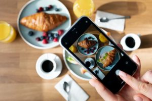 Digital Camera vs. Smartphone: Which Takes Better Photos?