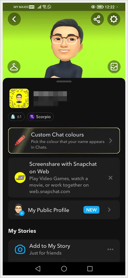 This image shows a screenshot of the Snapchat user profile on an Android phone. It has a dark background indicating dark mode has been activated on Snapchat.