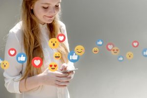 How to Use Instagram Text Effects and Emoji Reactions